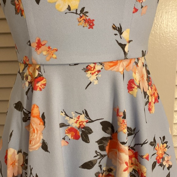 B. Darlin Sky Blue Floral Party Dress (Size 5/6) - Picture 5 of 10